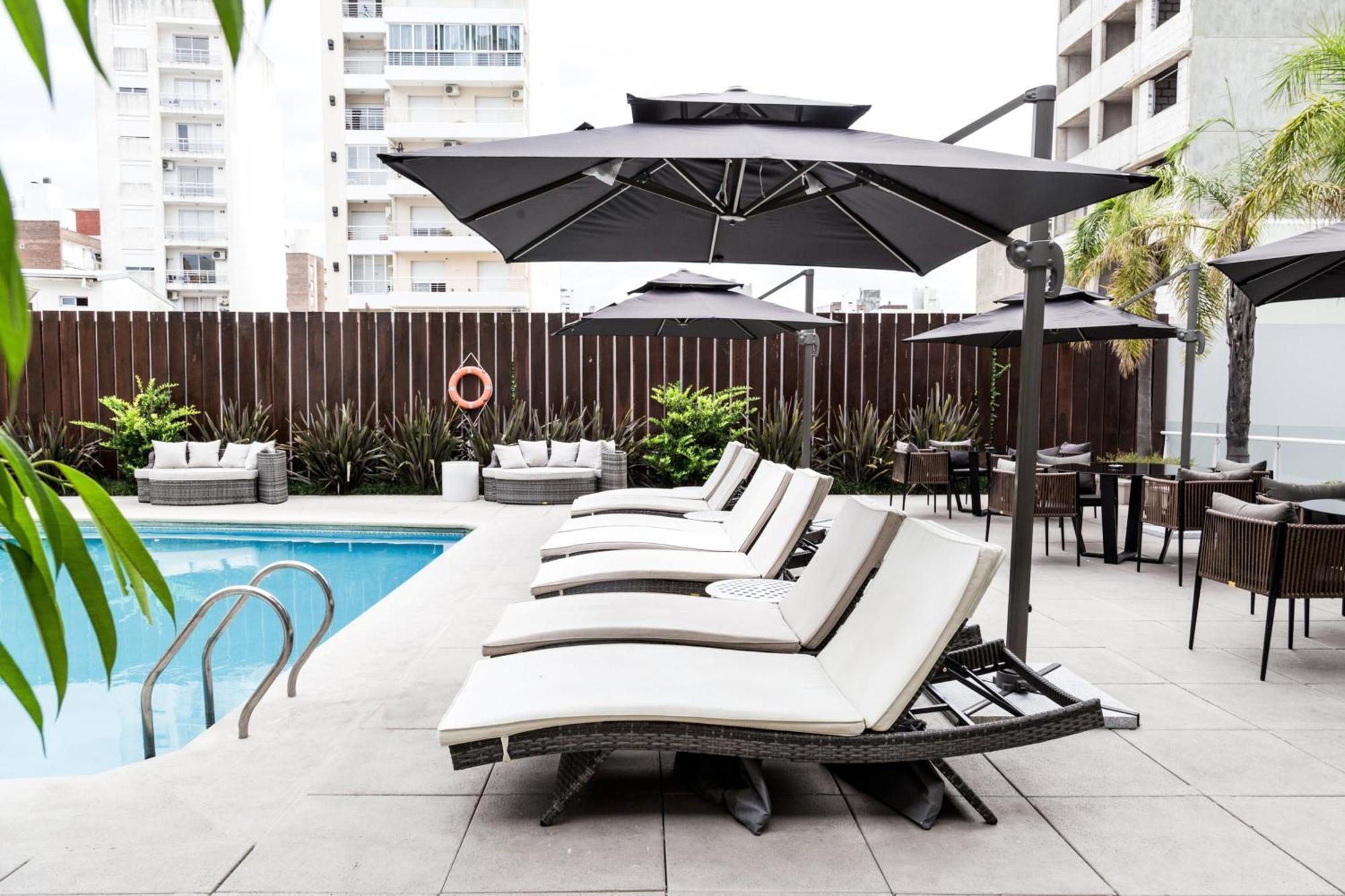 Holiday Inn Rosario By Ihg מראה חיצוני תמונה